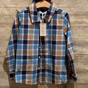 Evie’s Closet..Boy’s Size 6 & 12M(BNWT)Button Down